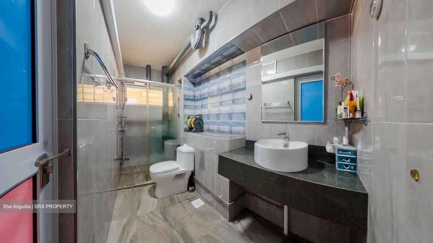 Blk 856C Tampines Street 82 (Tampines), HDB Executive #582850191